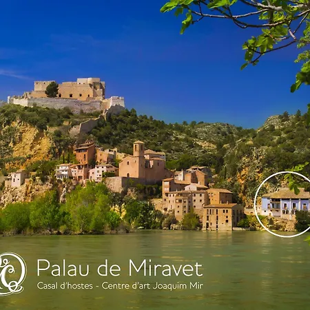 Palacio De Miravet, Casa Monumento Y Galeria De Arte Frente Al Rio Ebro
